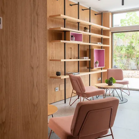 Bed & Breakfast Lisetta Gardens Boutique & 3*