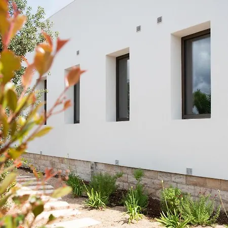 Lisetta Gardens Boutique & Bed & Breakfast *