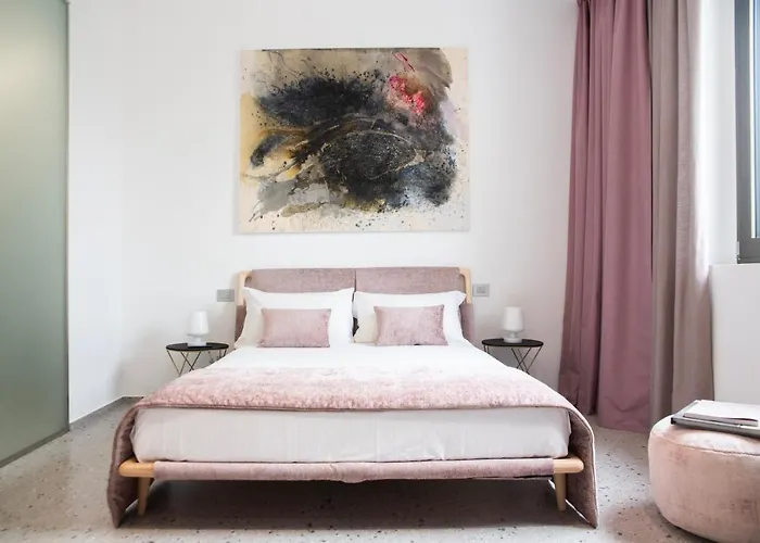 Bed and breakfast Lisetta Gardens Boutique & 3*