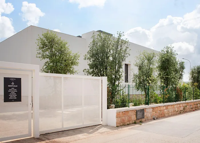 Lisetta Gardens Boutique & 3*